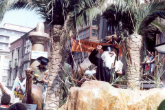 0001_varias_carroza_1990