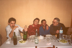 0001_varias_comida_pe_a_3_marzo_1986-1_2_